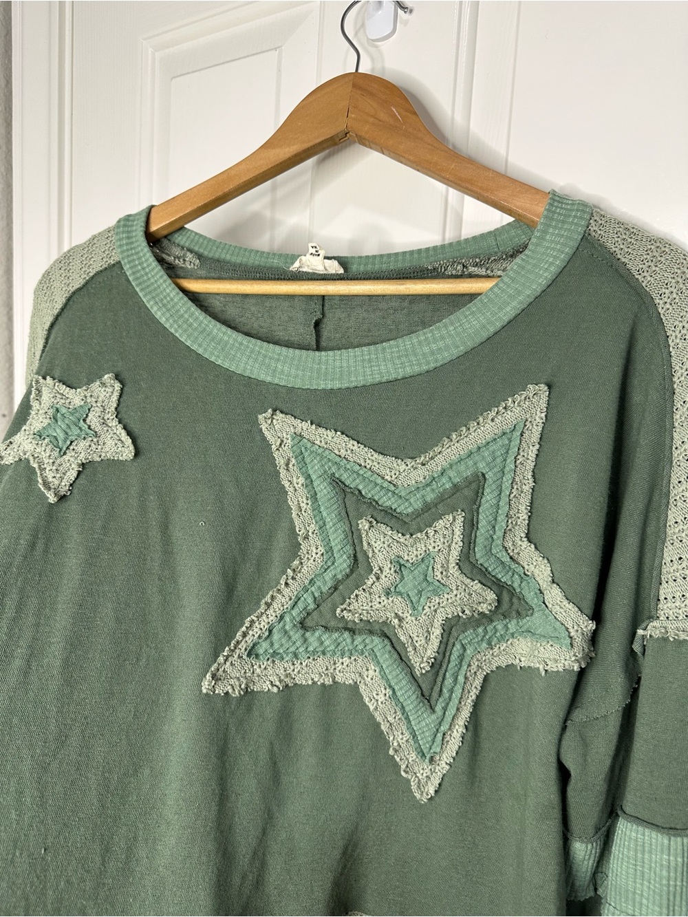 POL Mist Green Stars Patchwork Round Neck Cropped Oversized Long Sleeve S Boho - Picture 3 of 10